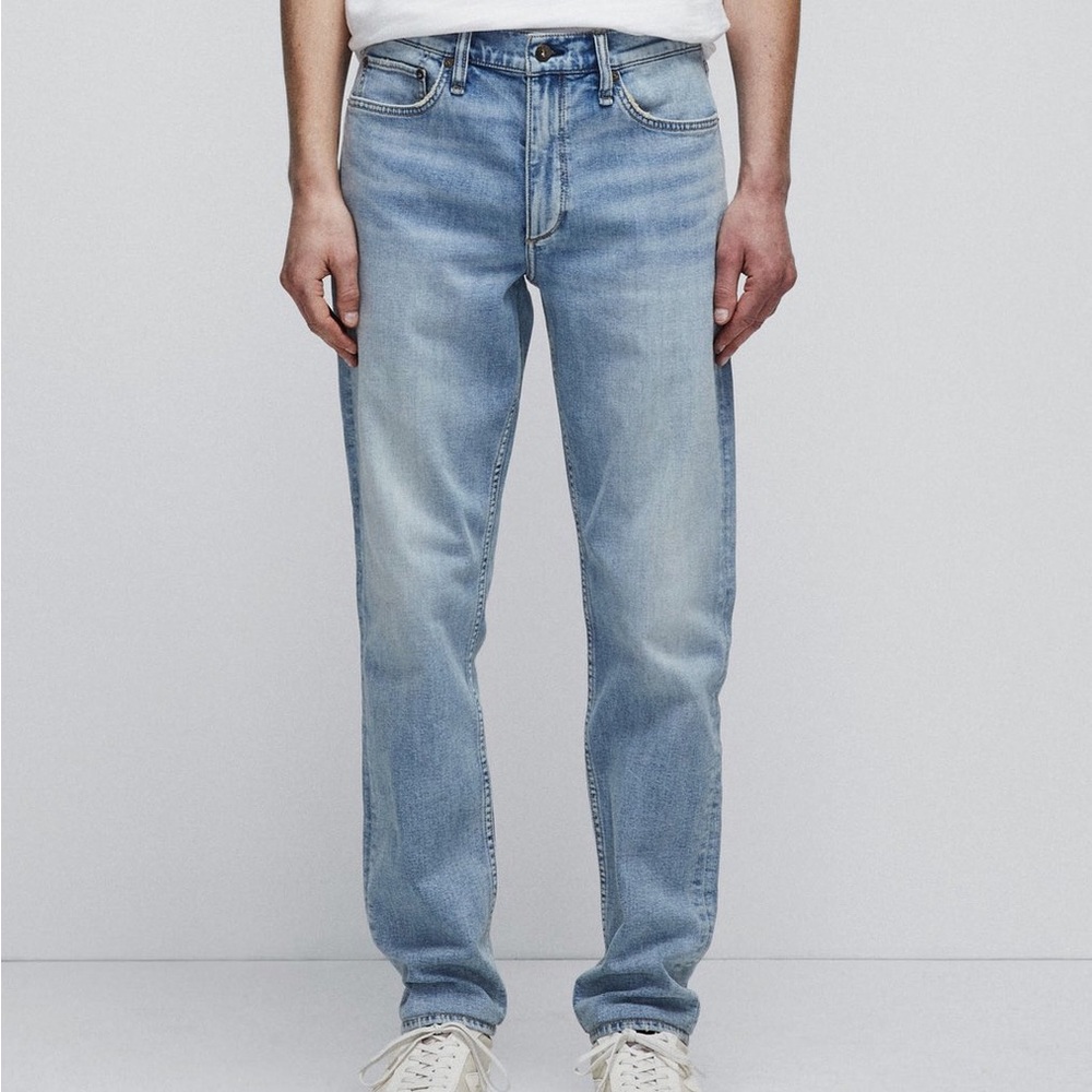 Rag & Bone Men's Jeans Slim Fit 2 Flynn wash Size 38, inseam 33. $40obo